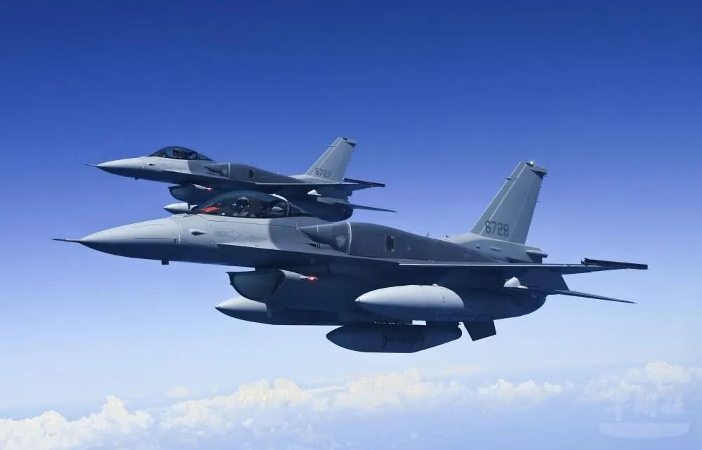 A grey Republic of China Air Force F-16 Block 70 fighter jet on arrival in Taiwan